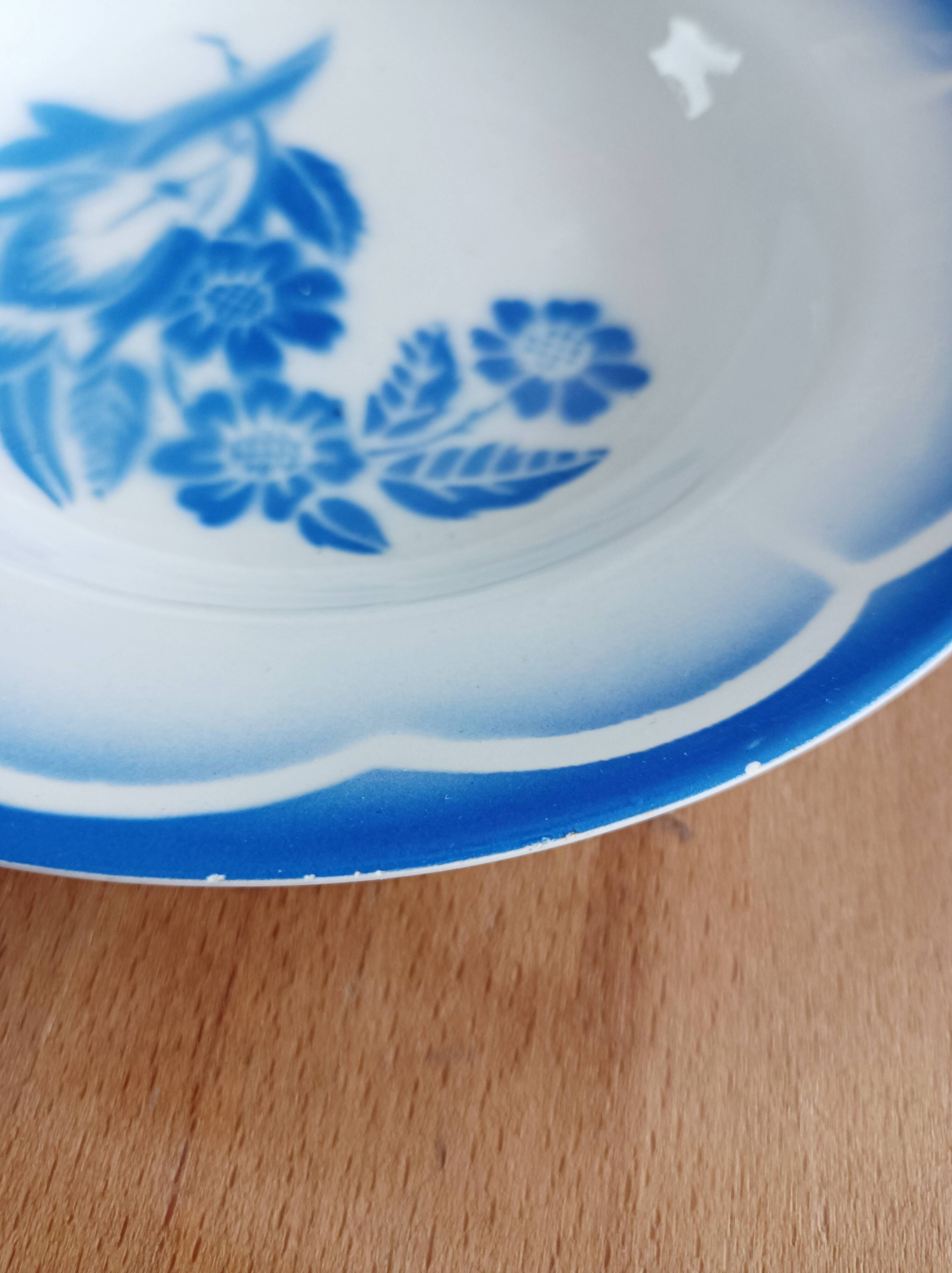 Set of 2 Sarreguemines soup plates, André