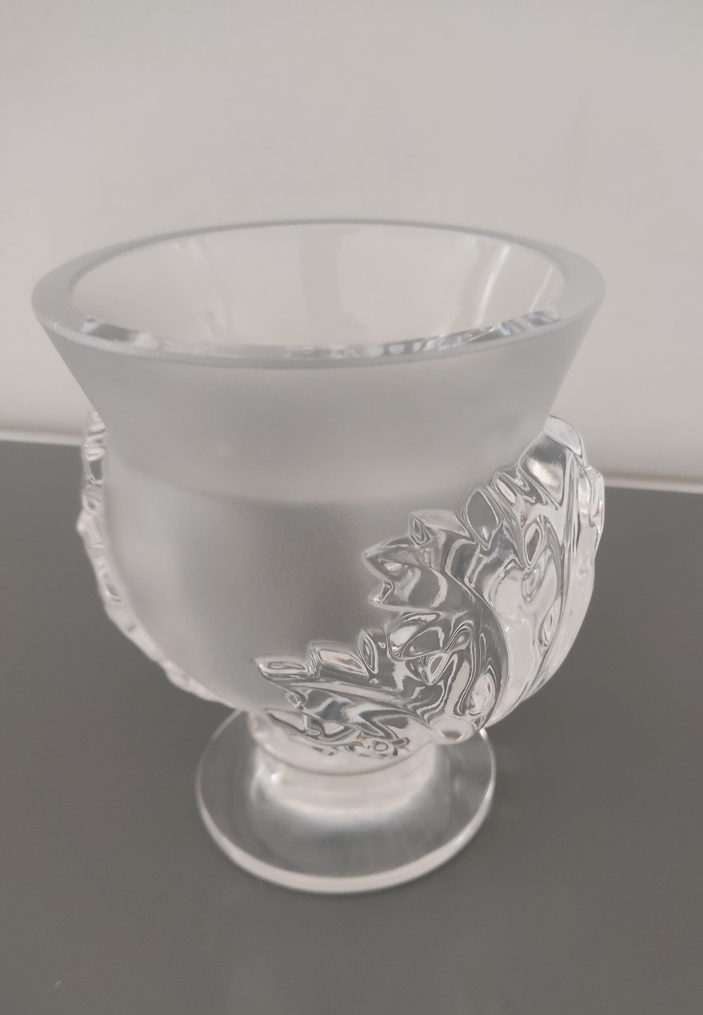 Lalique vase model St-Cloud