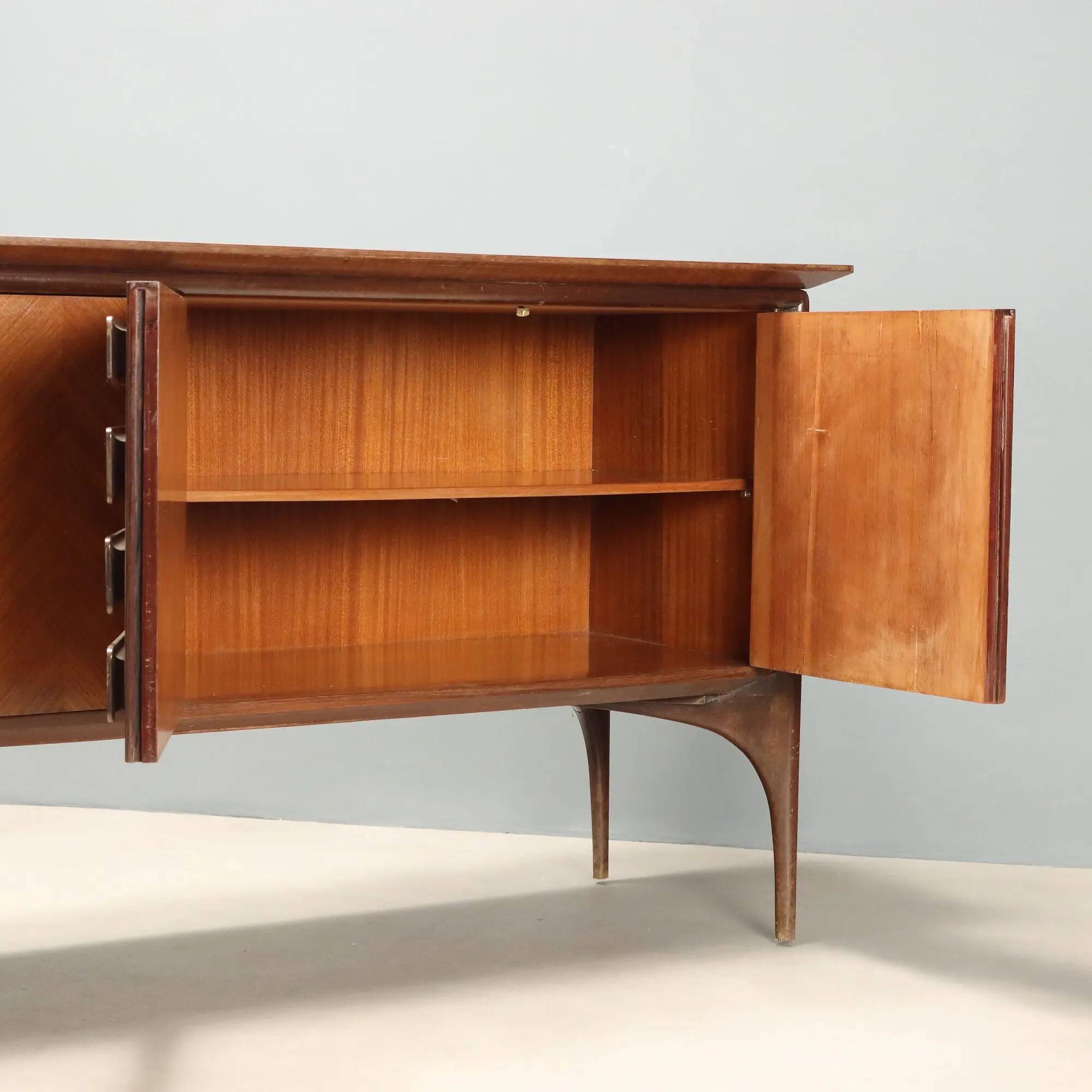 Vintage buffet design by Ico Parisi in ebonised wood, 1950s.