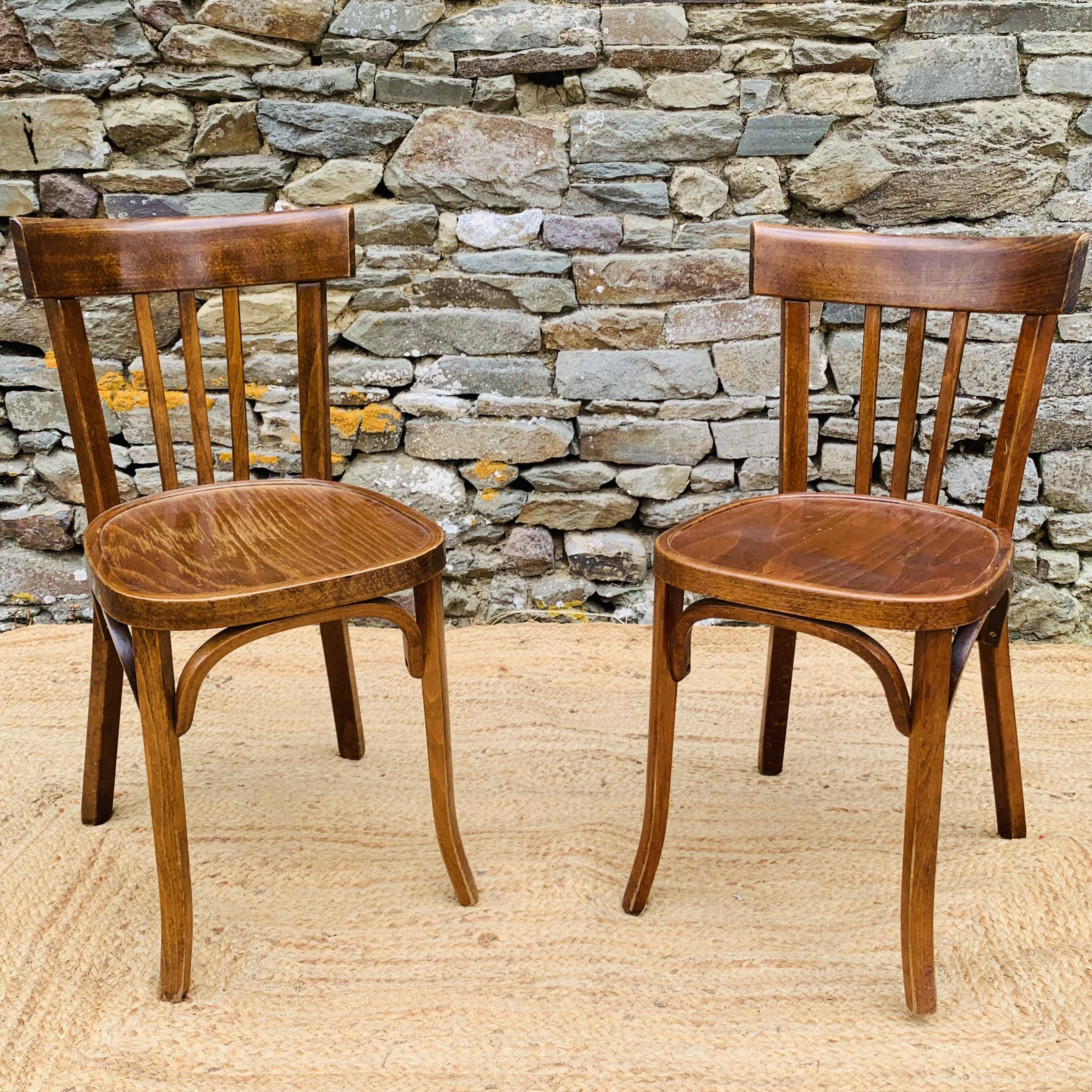 Paire de chaises bistrot Baumann