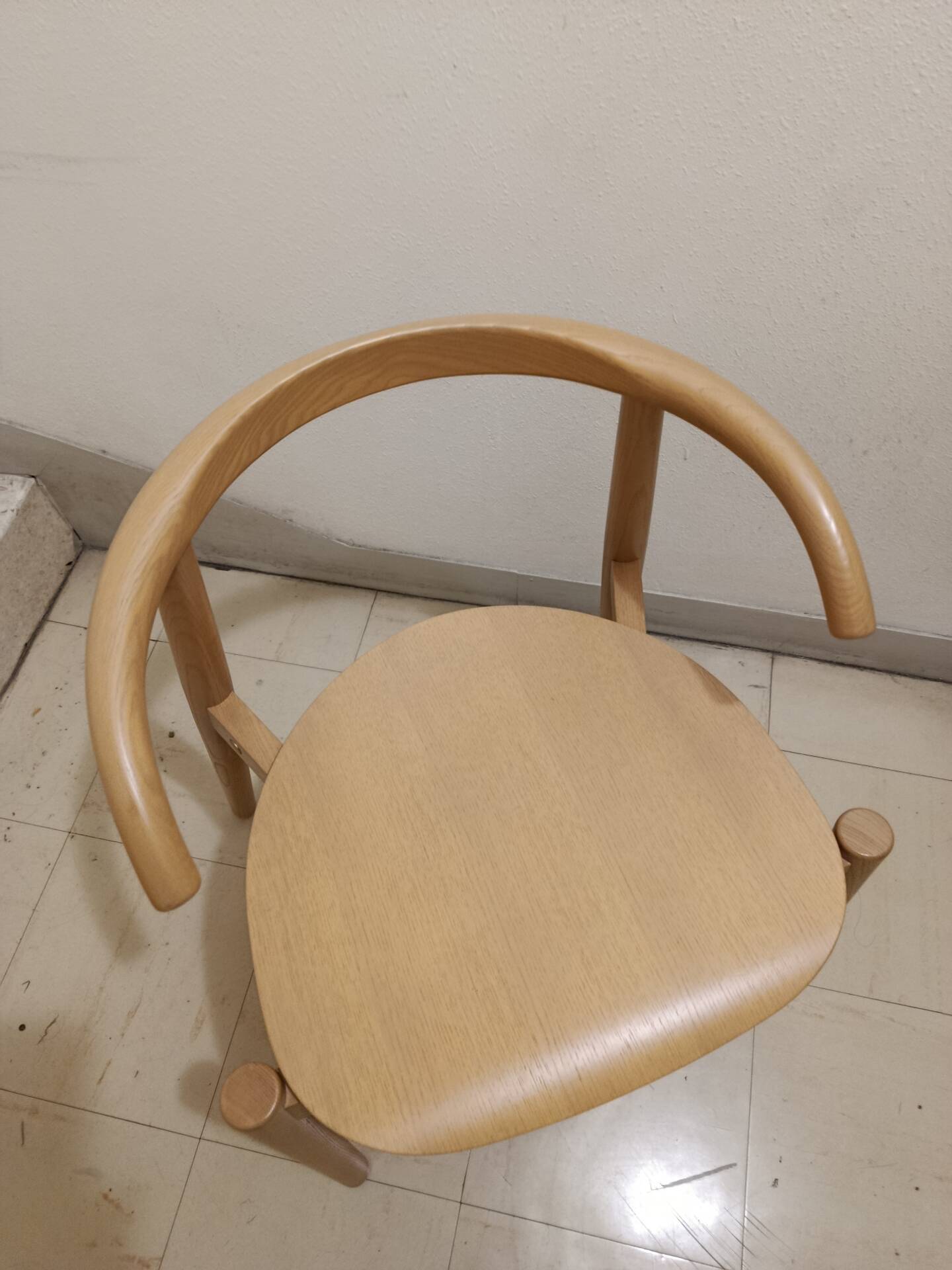 Solid wood design chair
