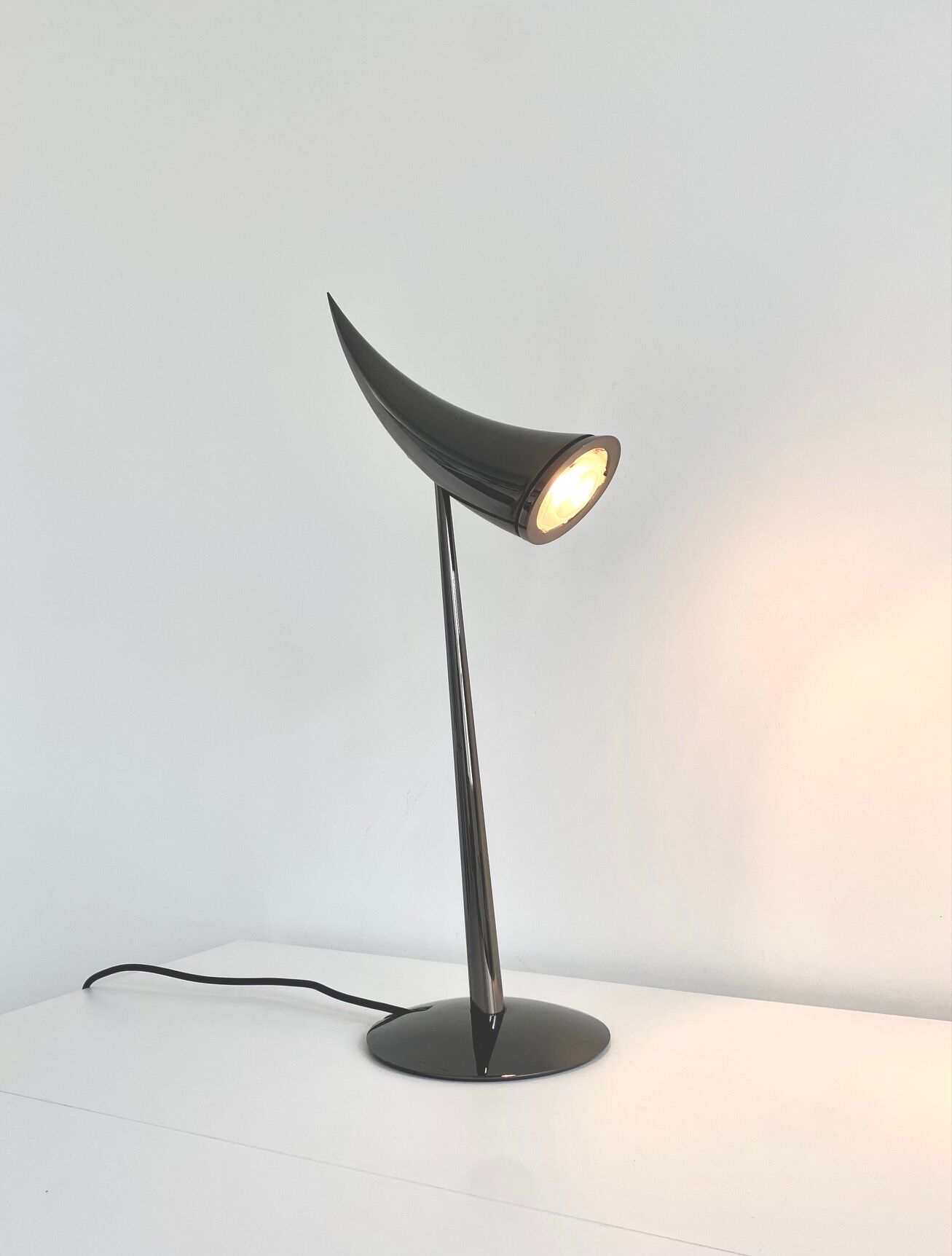 Ara lamp by Philippe Starck , flos, 1988