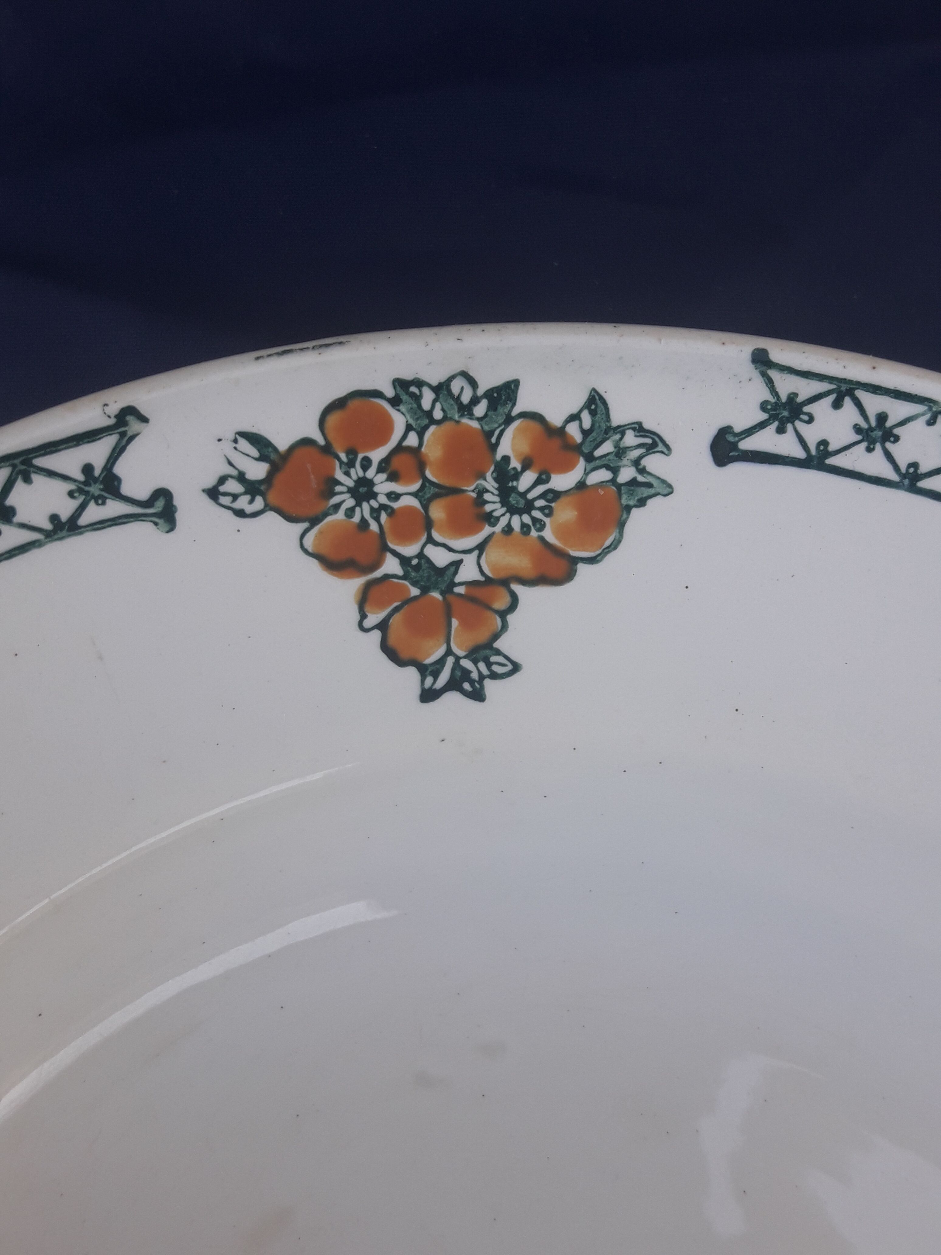 Hollow plate in earthenware Mill of Wolves and Hamage model Hawthorn diam 22 cm