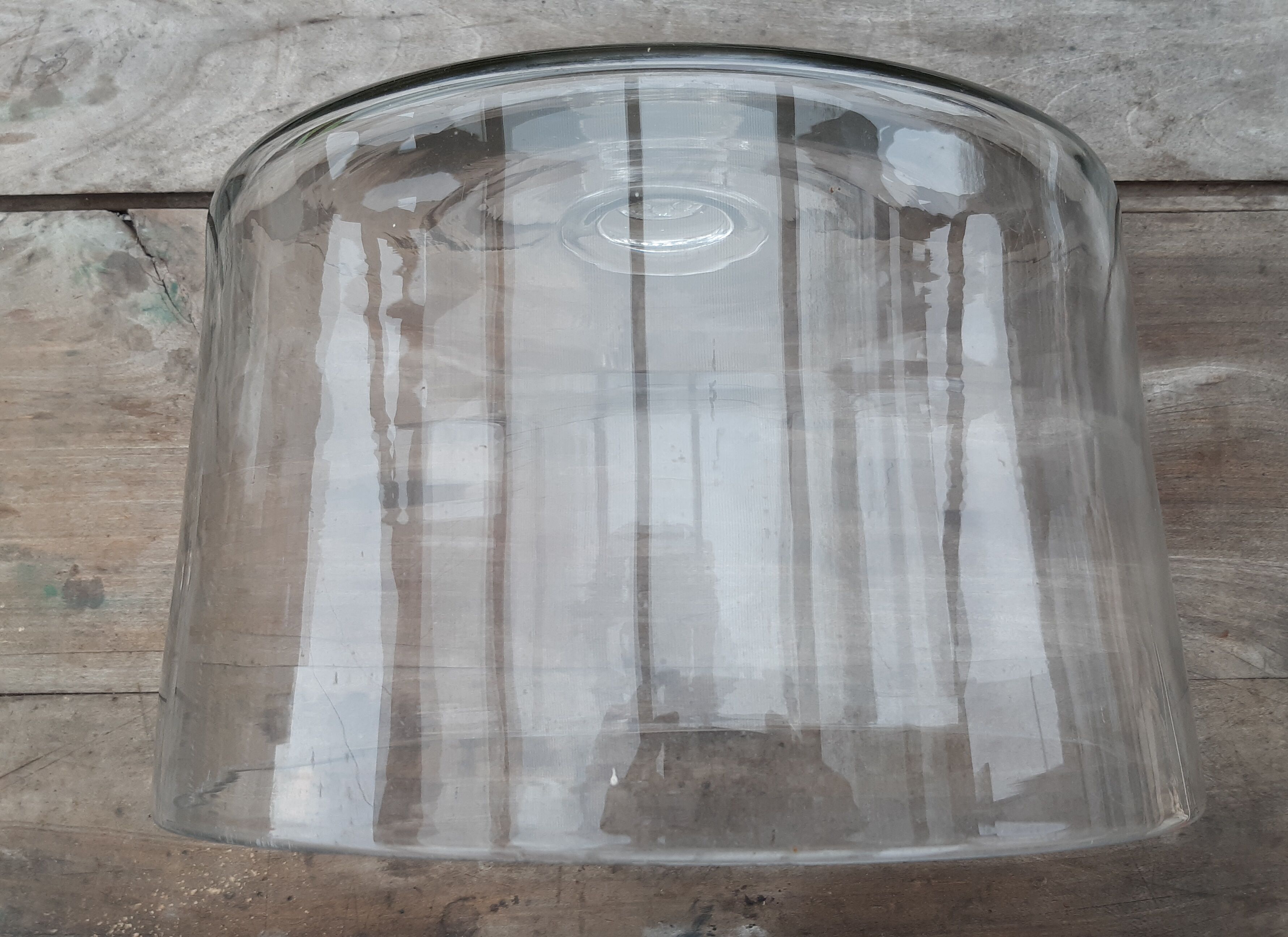 Cloche en verre soufflé fin 19ème