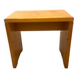 Tabouret en pin - les