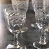 6 Verres anciens en cristal gravé