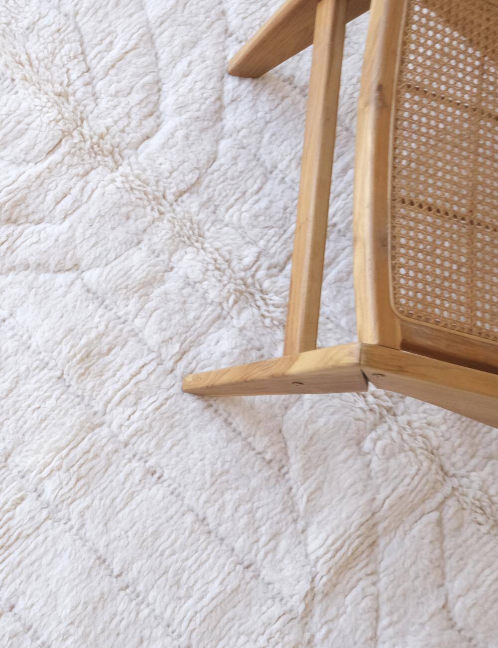 White square rug - 195 x 195 cm