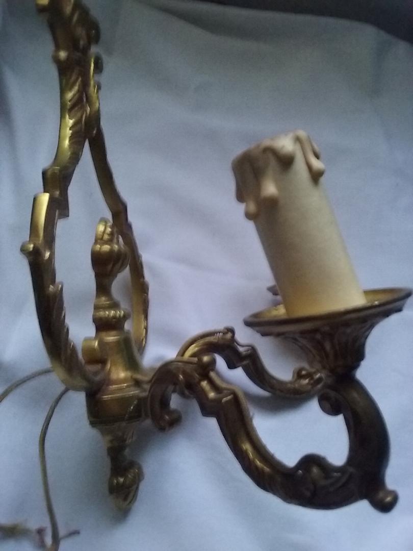 18th century style wall lamp in gilded bronze