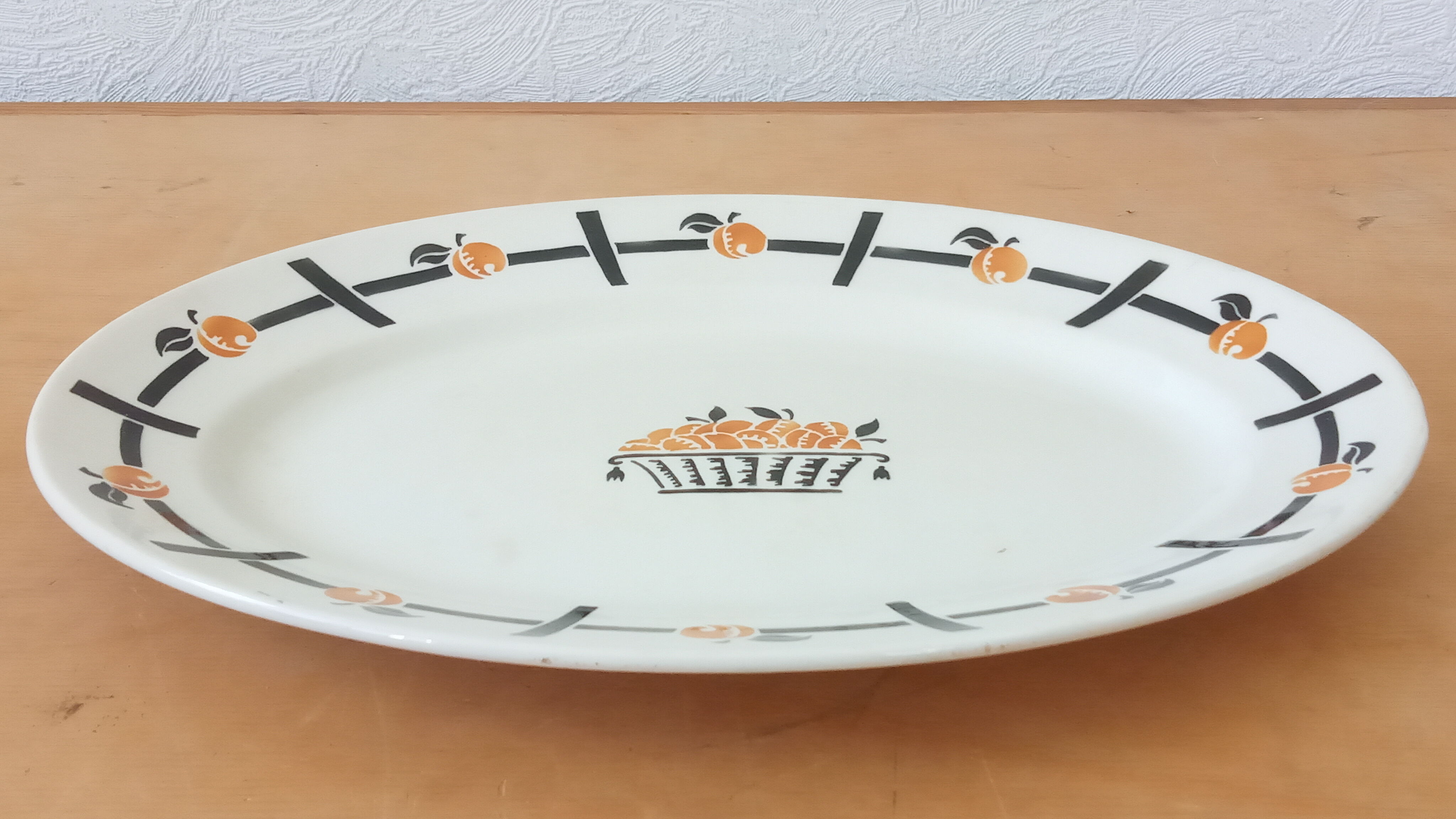 Art-deco service dish of Badonviller