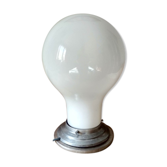 Table lamp, large white opaline in the shape of a light bulb