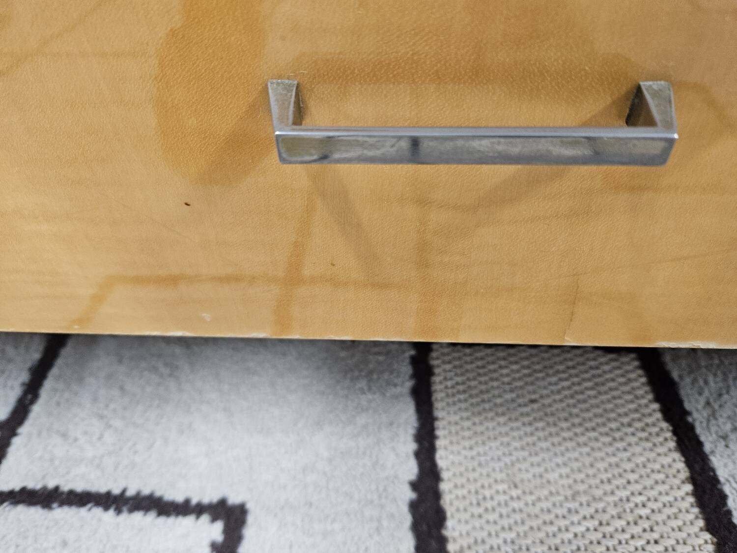 Small vintage sideboard 1960 compass foot