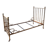 Lit ancien en laiton doré à barreaux – style Napoléon III