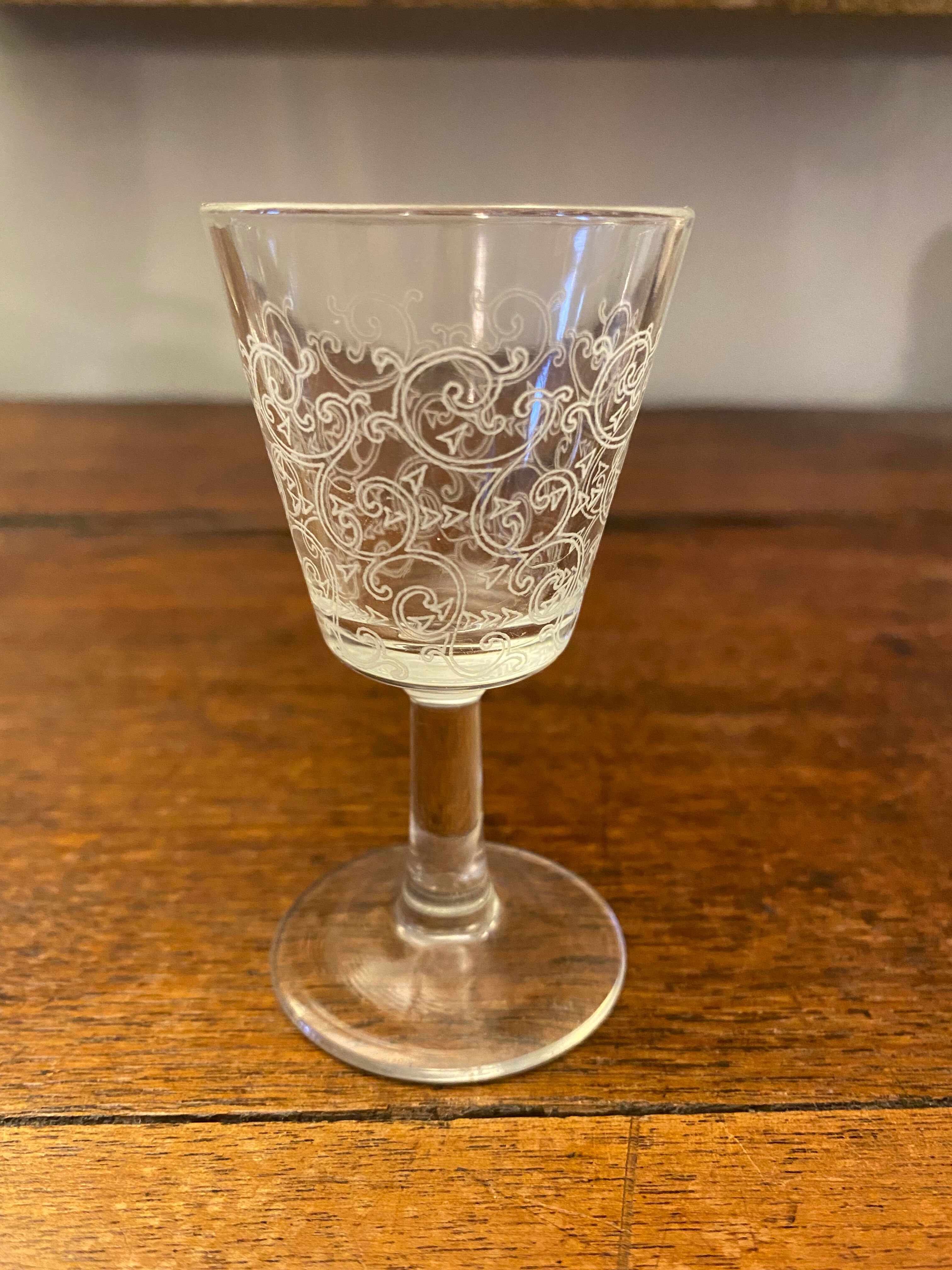 6 engraved antique glasses