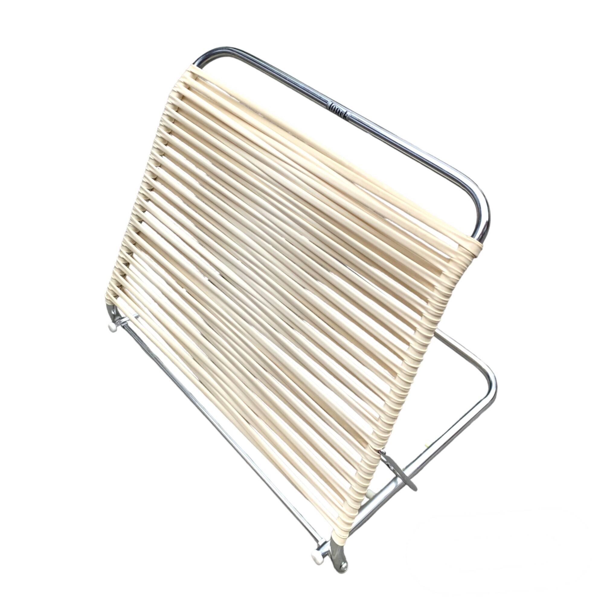 Torck - Vintage beach folder in chrome metal and white scoubidou