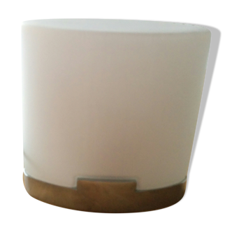 Satin glass lamp