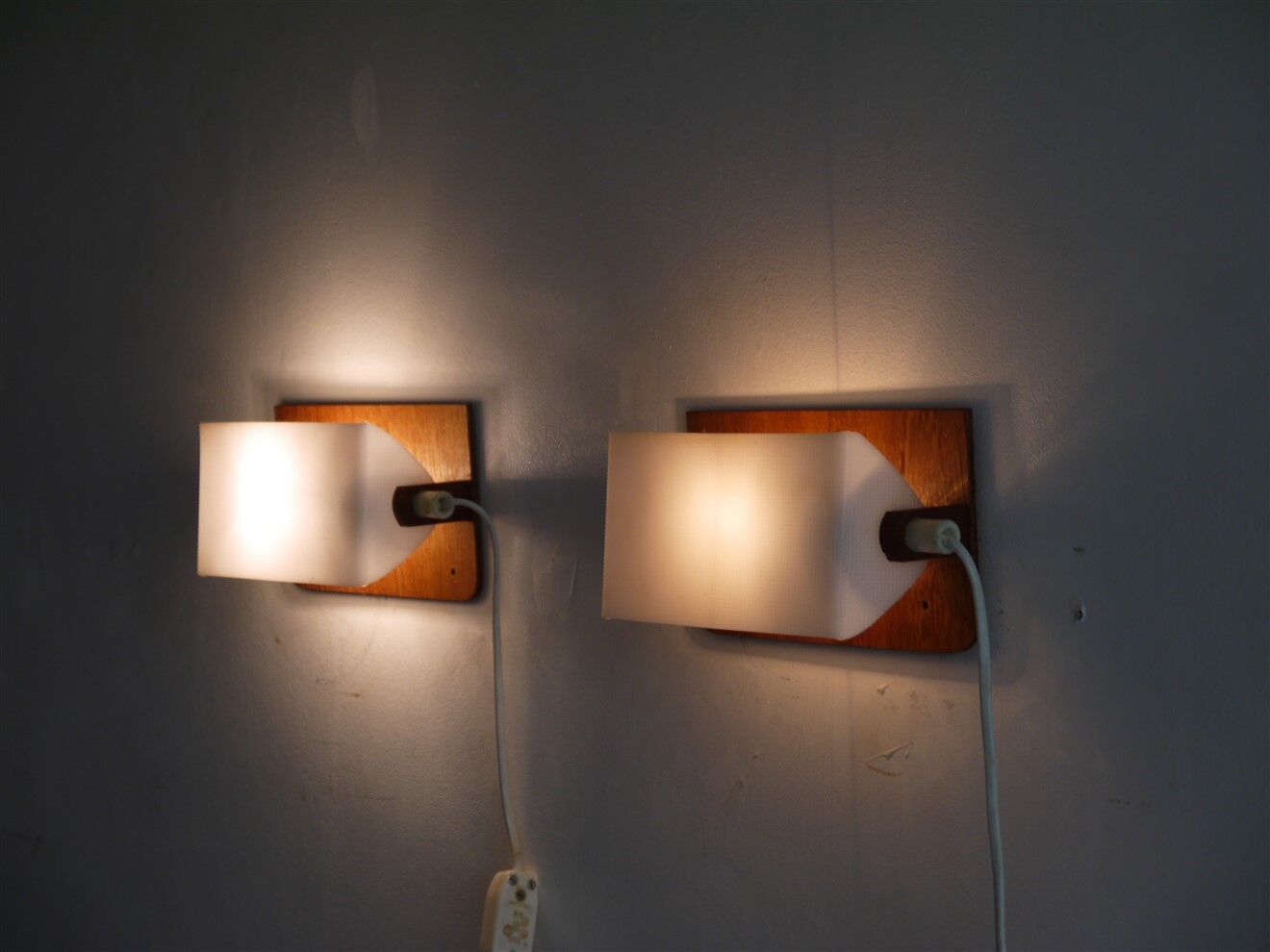 Pair of Scandinavian wall lamps in teak and acrylic 1970