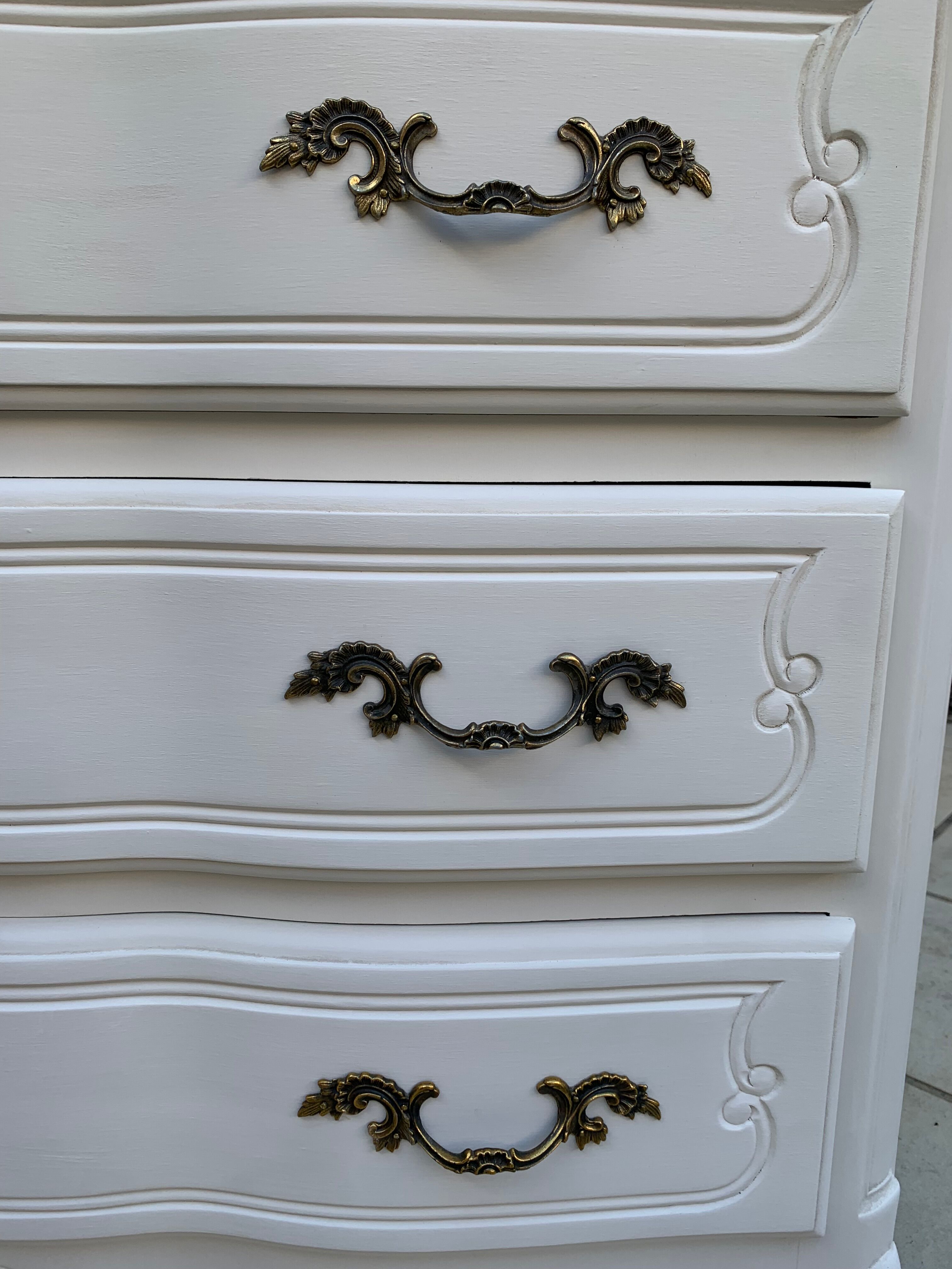 Louis XV chest of drawers