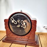 Clock awakening jazz bakelite