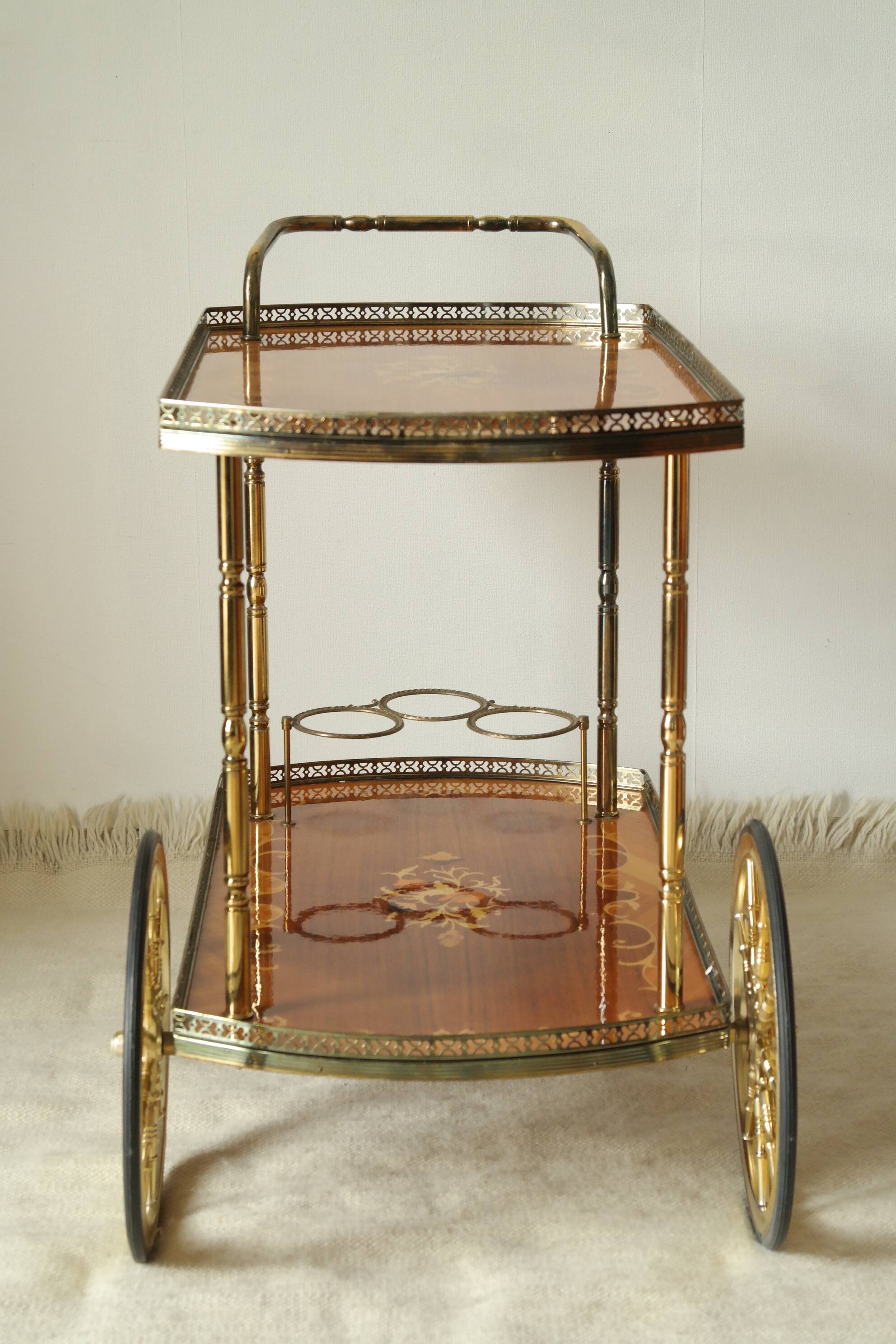 Desserte bar vintage in mahogany marquetry