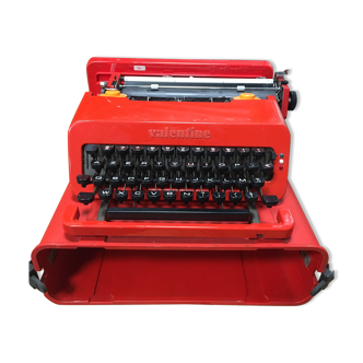 Machine à écrire Olivetti - Valentine