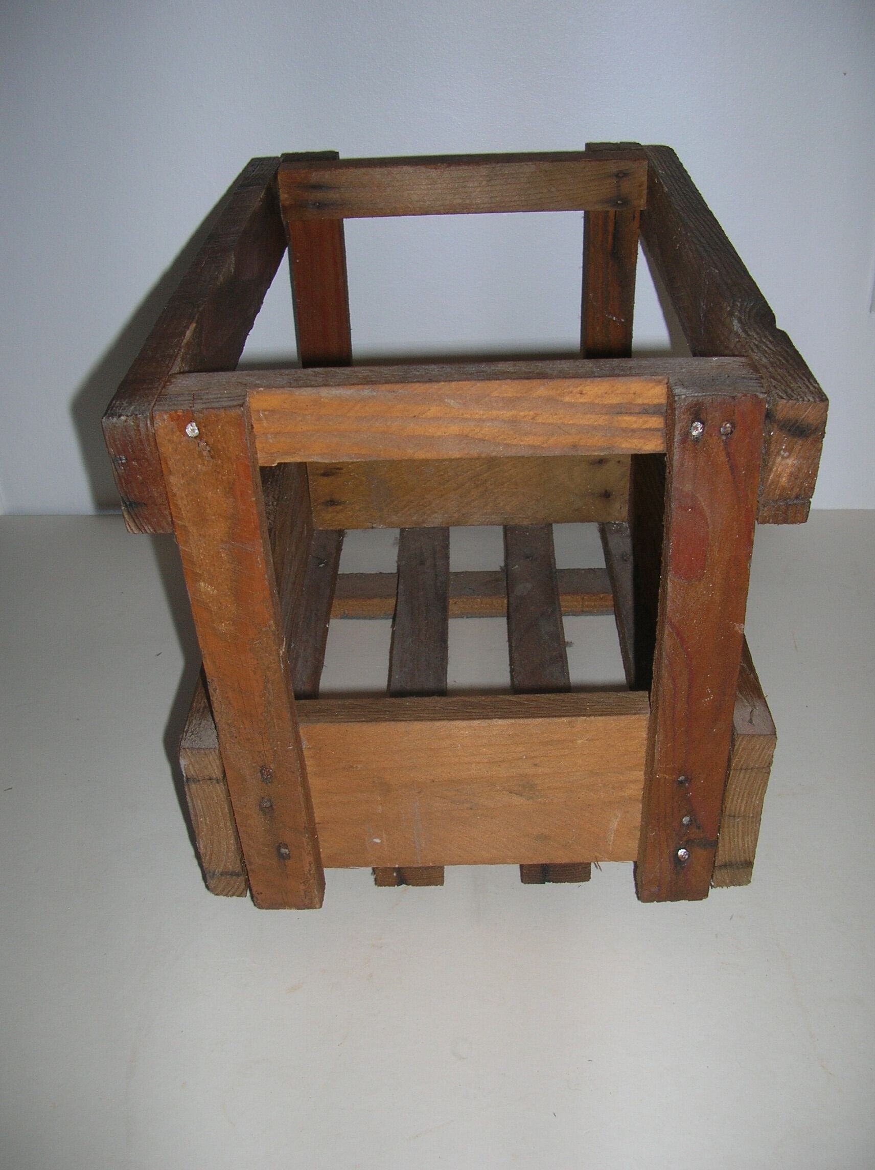 Caulier brewery wooden crate