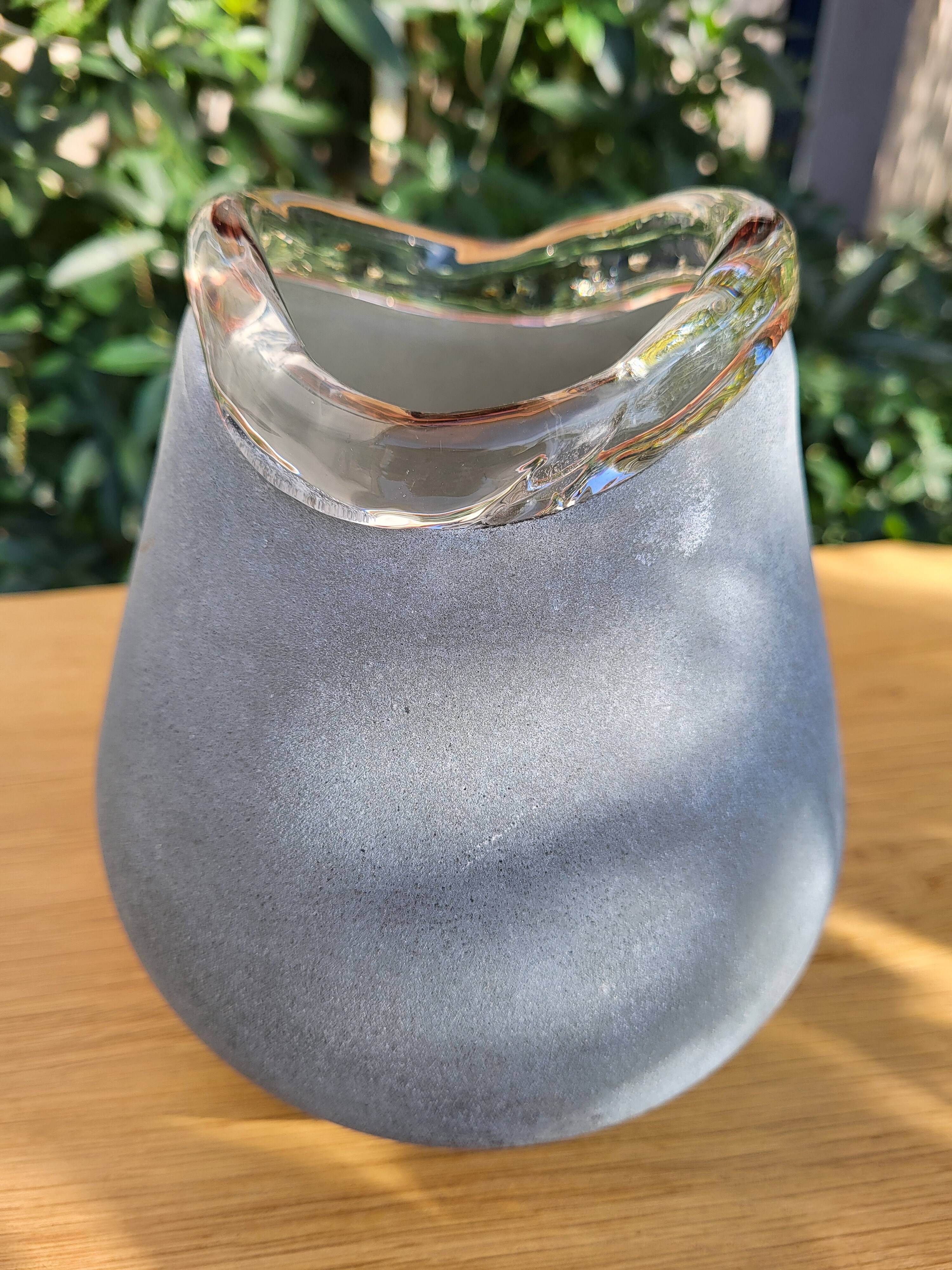 Biomorphic vase Murano granite gray glass paste