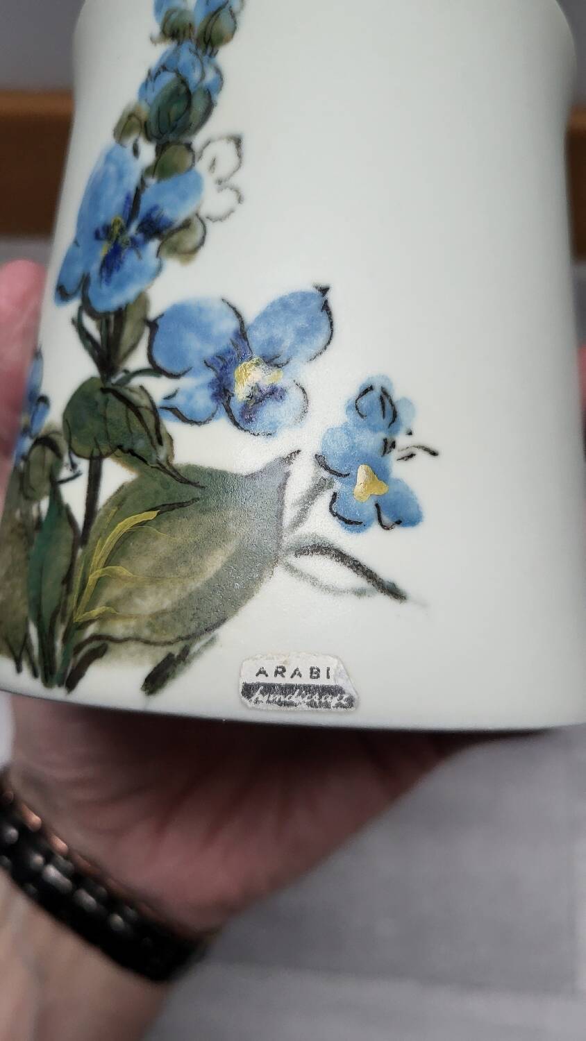 Ceramic vase Arabia Finland vase by Hilkka-Liisa Ahola (1)