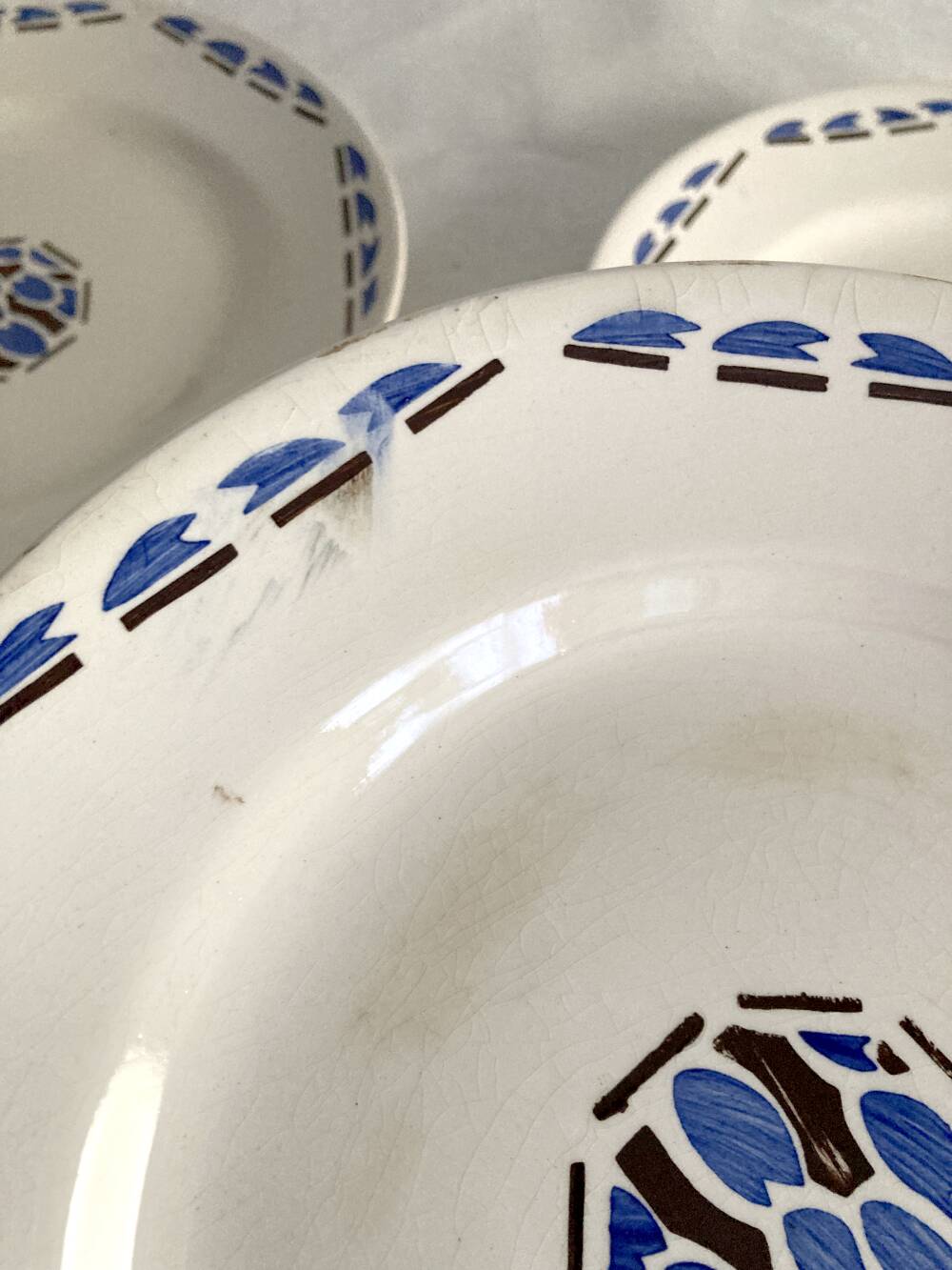 5 serving plates, ironstone from Longchamp, Arlette pattern, 1950