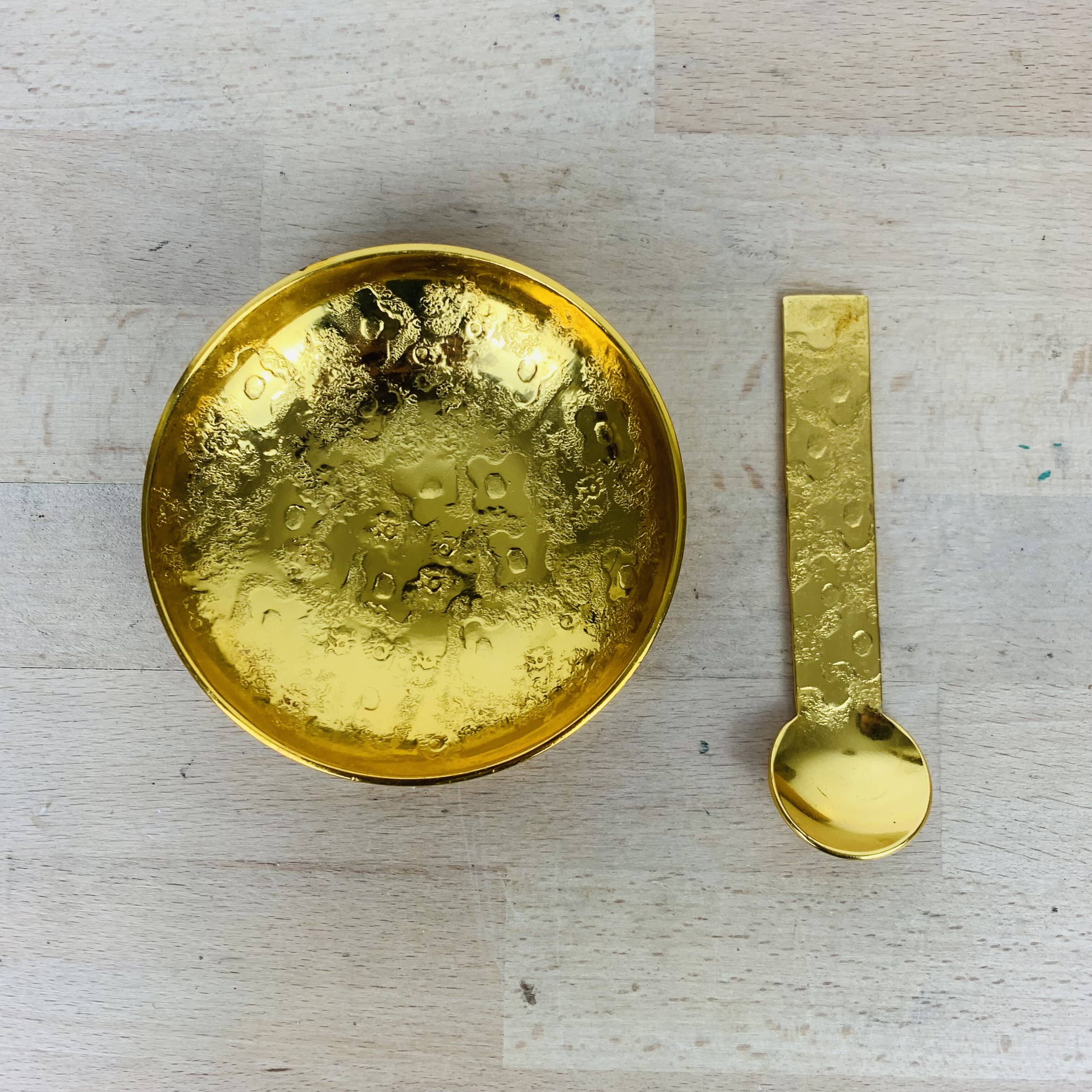 Cup and 8 Inalta France dessert cups in gold metal