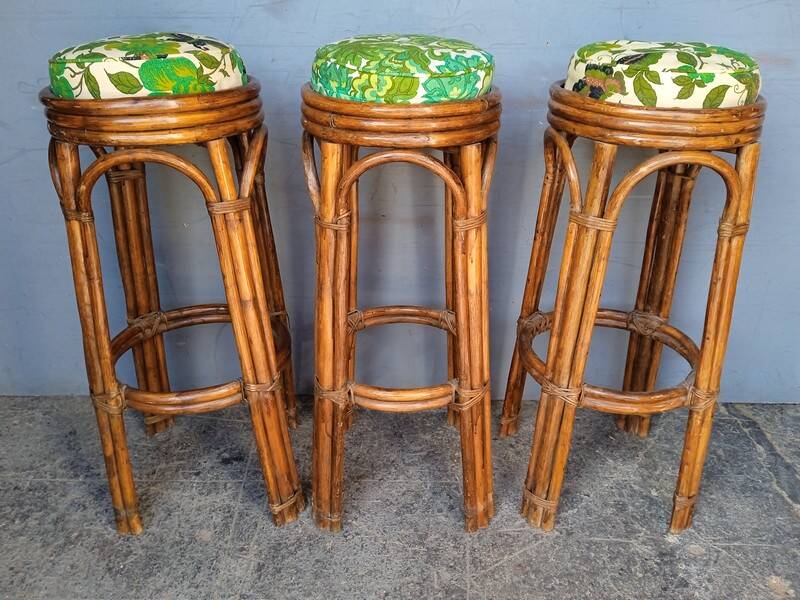 3 vintage high rattan bar stools 1970