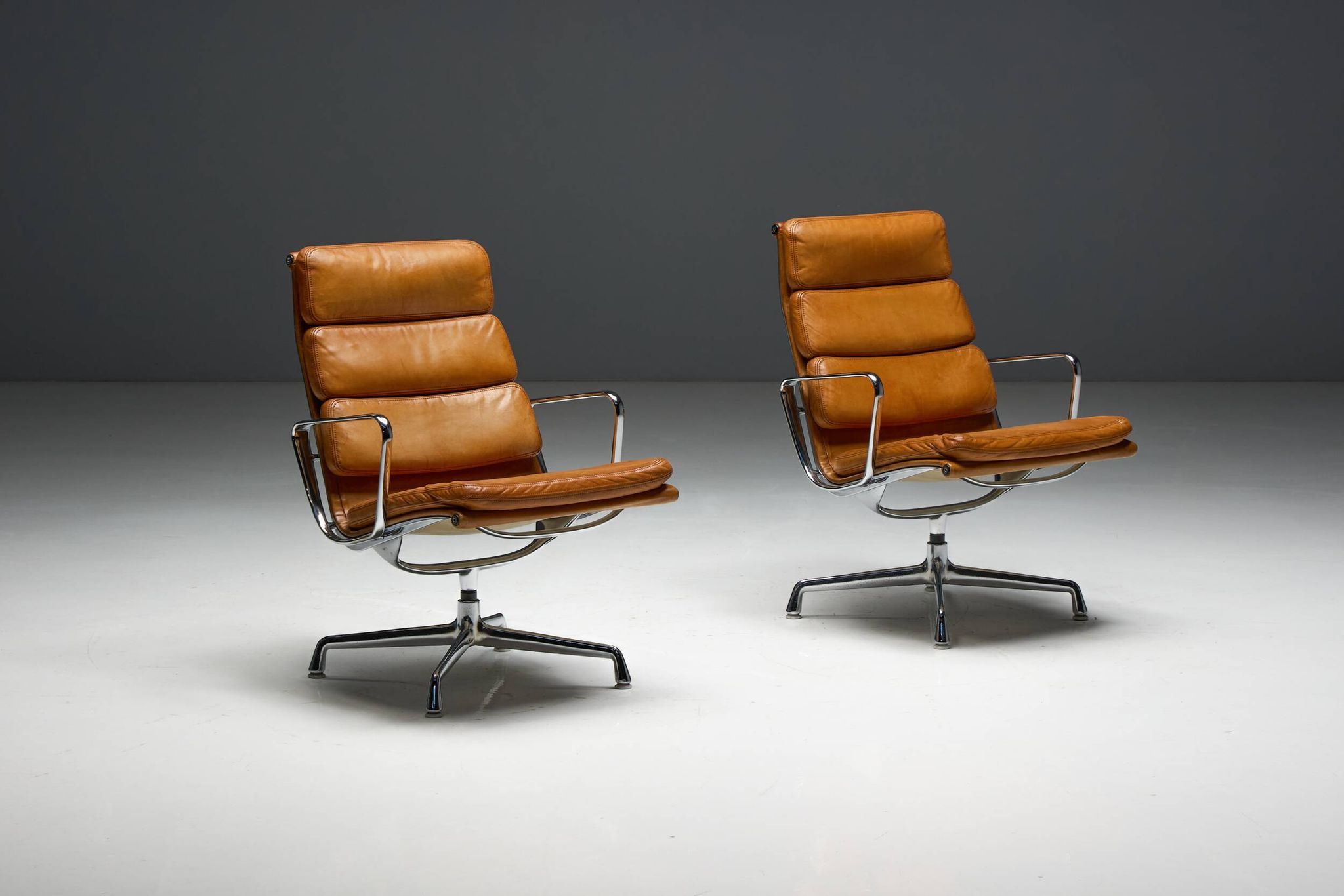 Chaise Soft Pad EA216 par Charles et Ray Eames, États-Unis, 1969