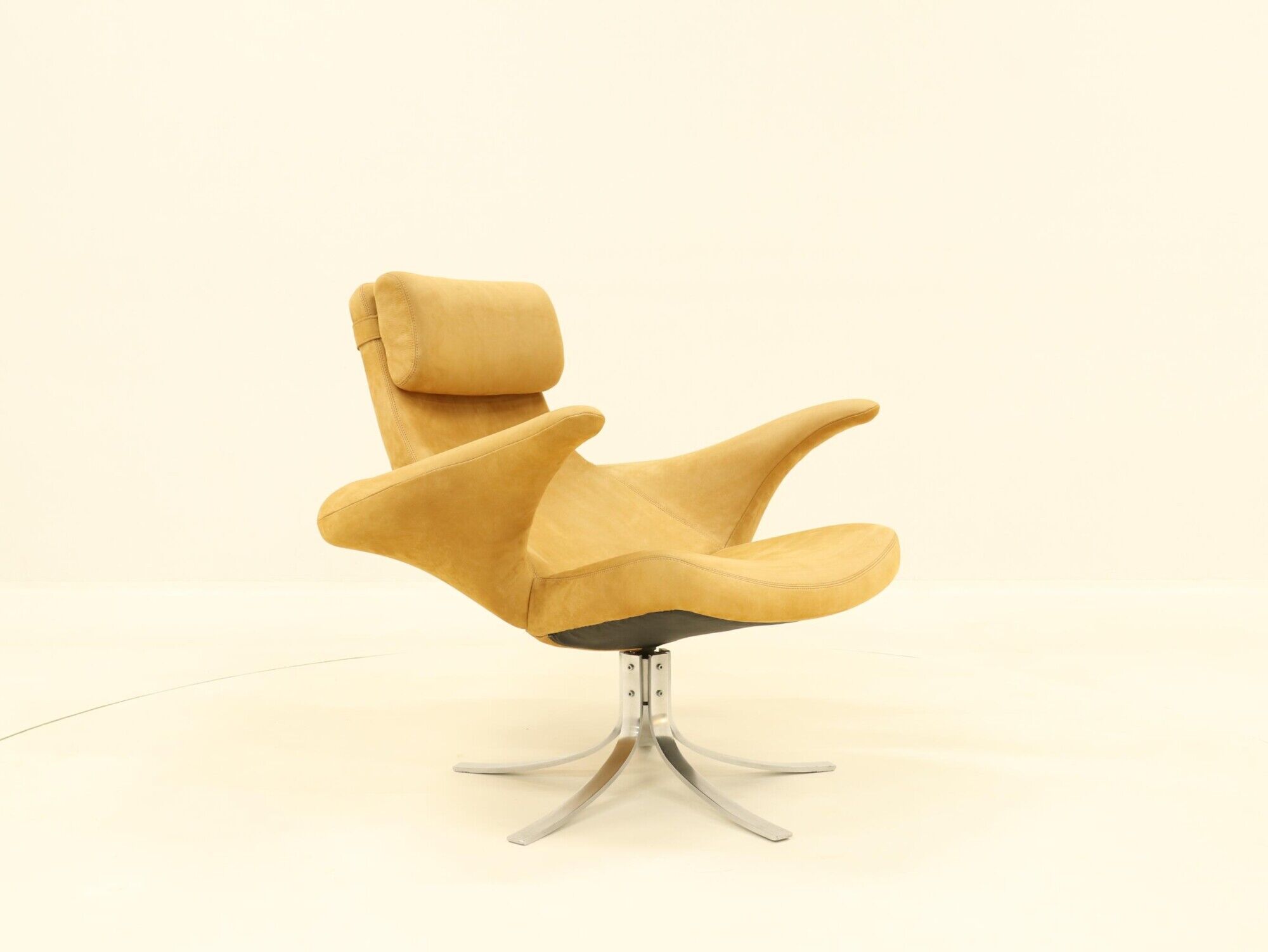 Seagull chair by Stenerik Eriksson & Gosta Berg for Fritz Hansen