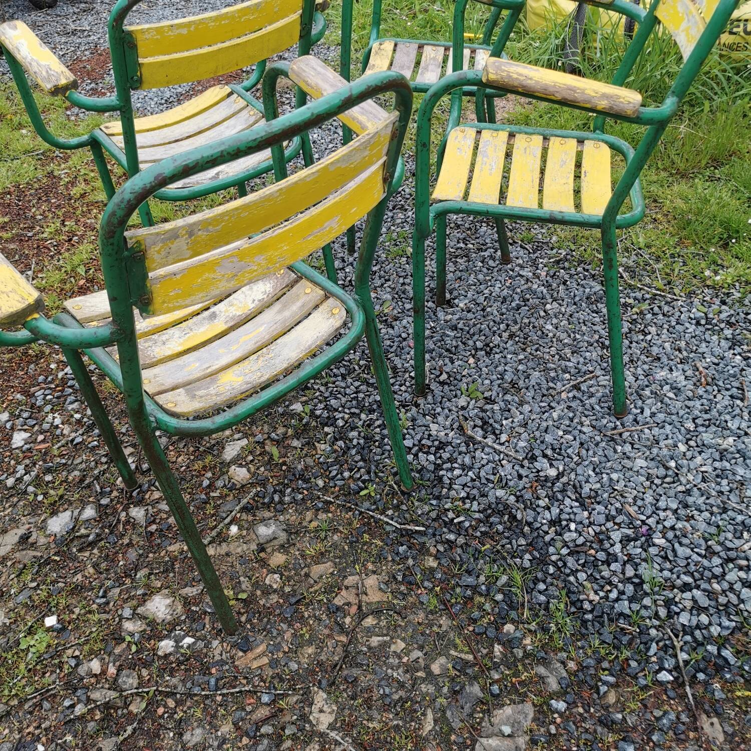 Set of 4 metal bistro chairs tolix style