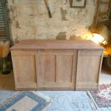 Big desk