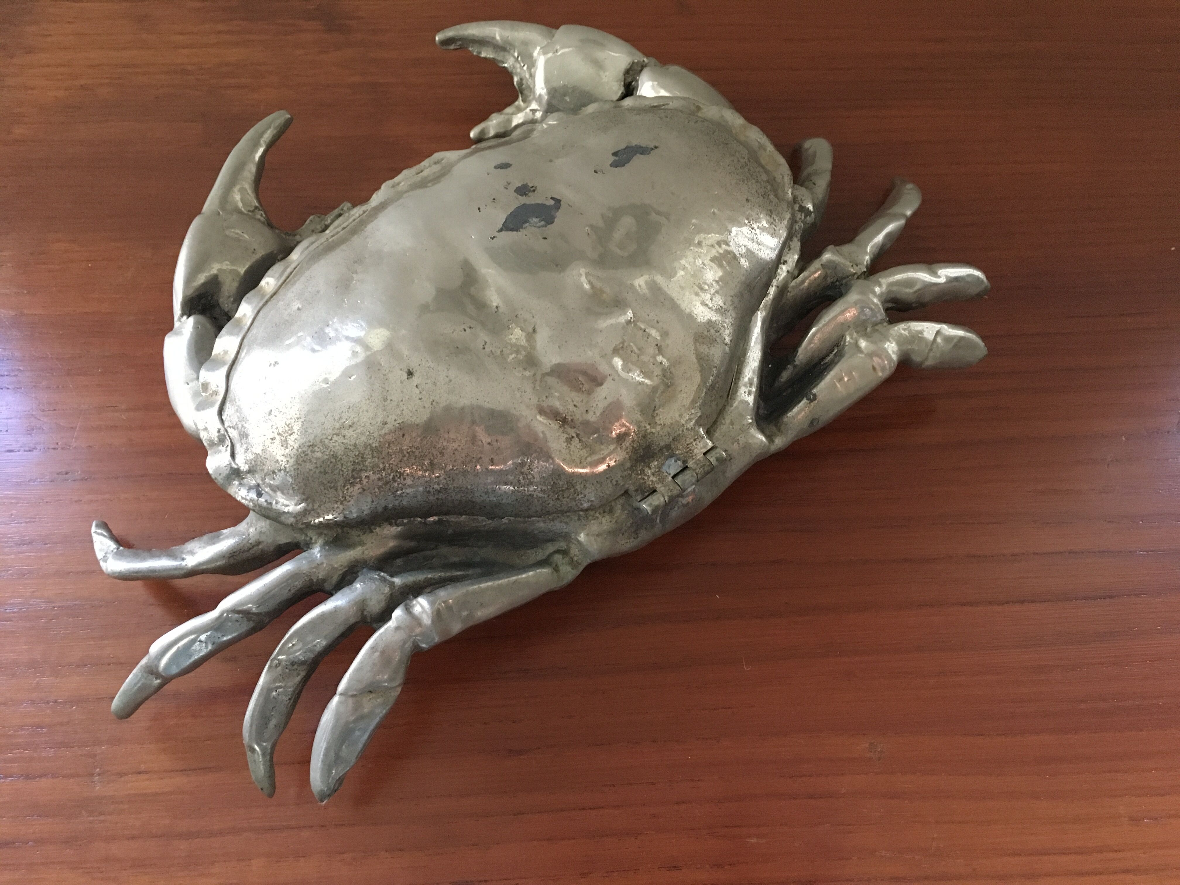 Silver metal box in crab shape