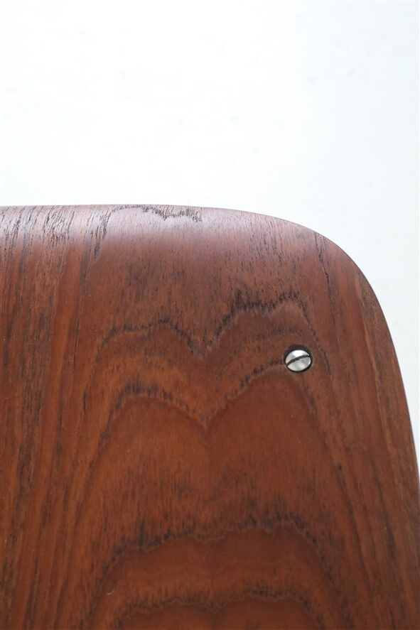 High-quality restored mid-century teak / tubular steel chair / Danish industrial design / 1960s / 1970s