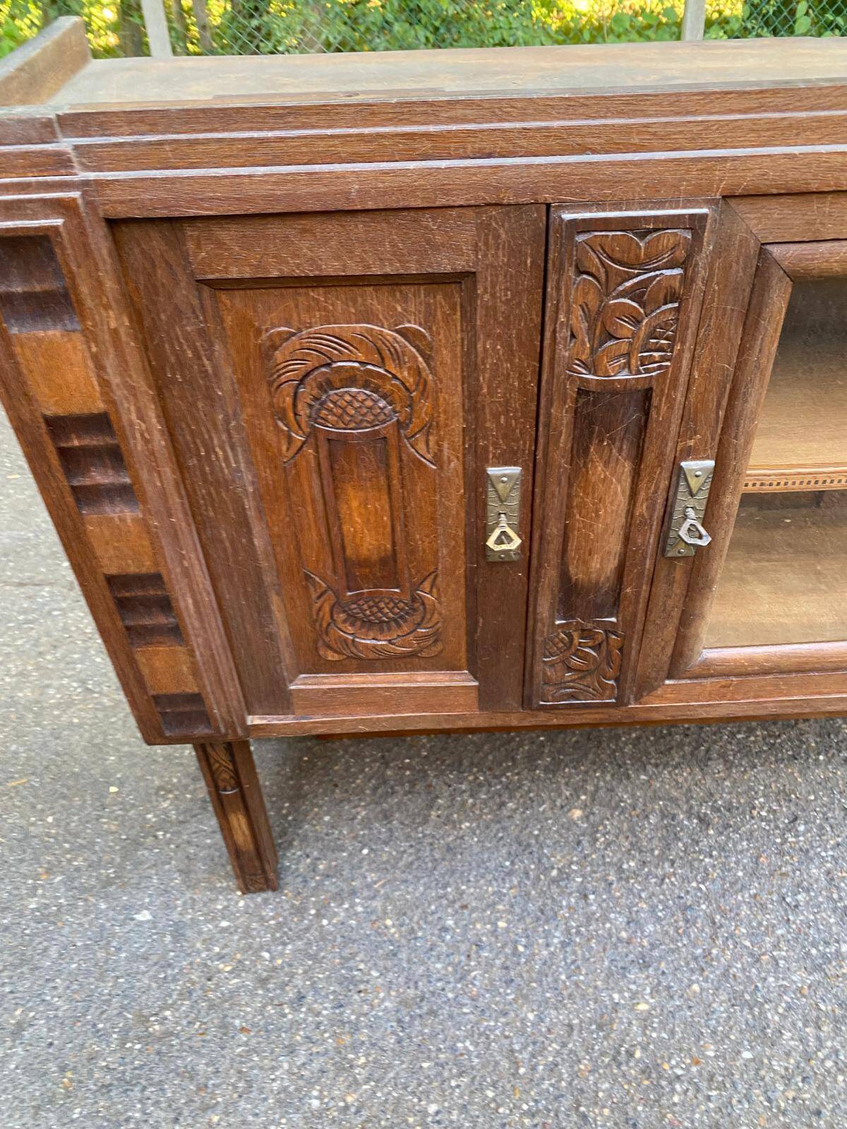 Haut de buffet art déco vitrine basse en bois massif et miroir 1920