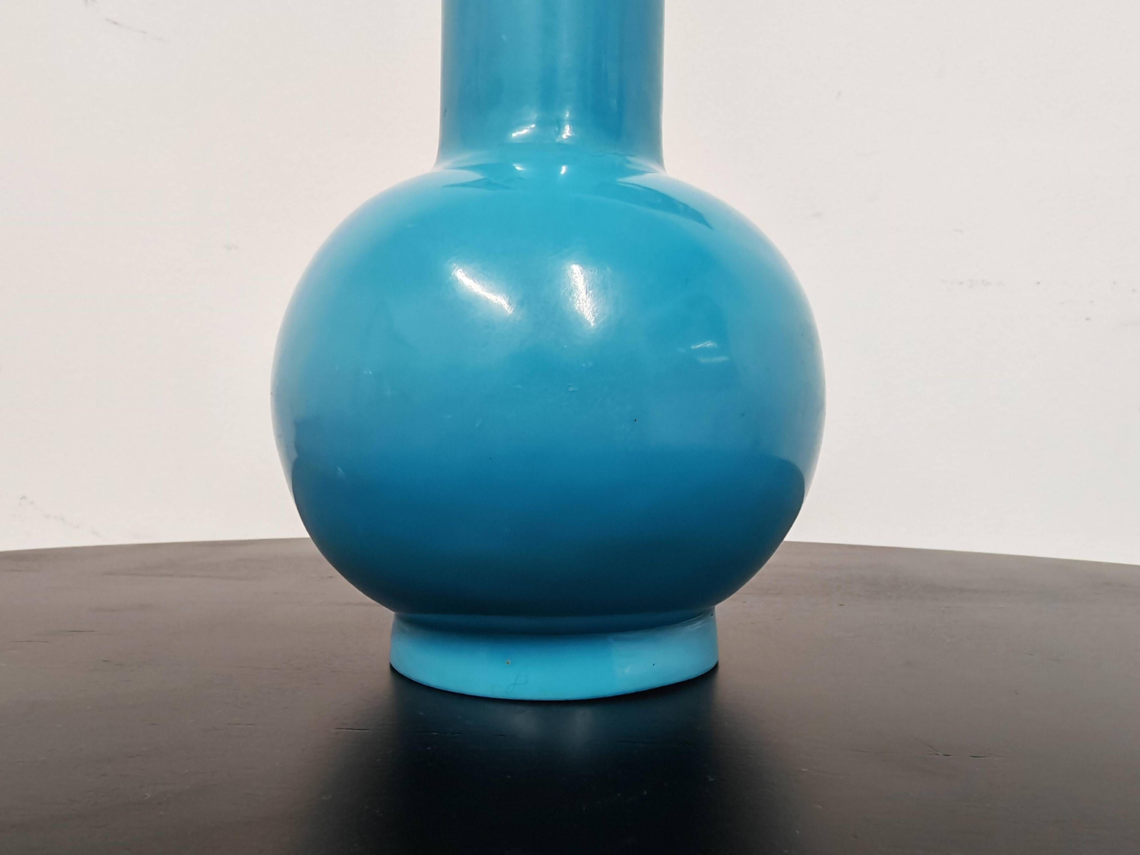 Sculptural antique glass vase by Peking Glass, 18th century.