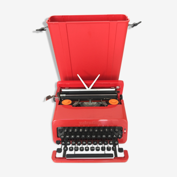 Typewriter, Valentine 1969, Ettore Sottsass, Danish keyboard