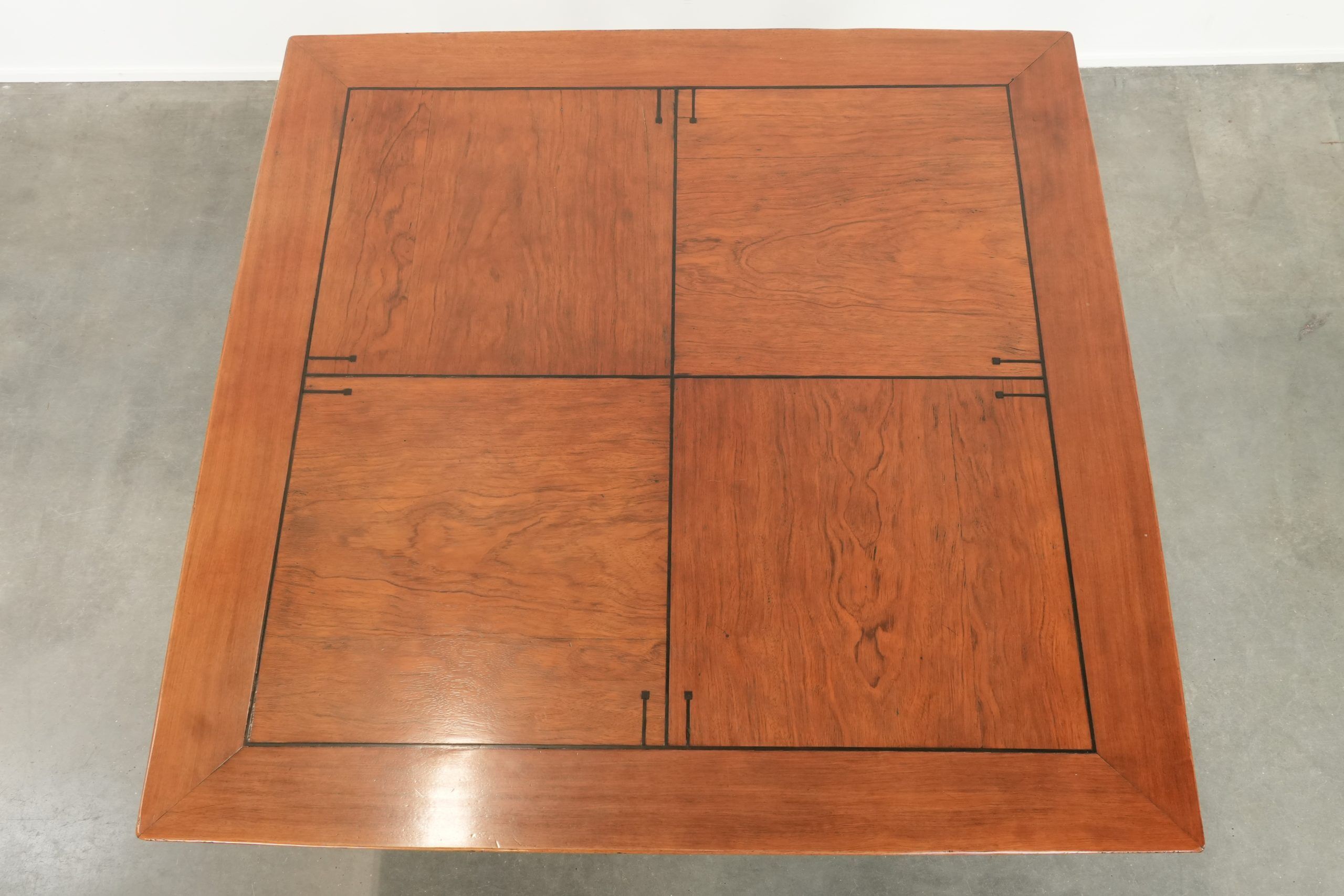 Rare square Art Deco design dining table in good condition