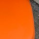 Chauffeuse vintage orange skaï et chrome 1970