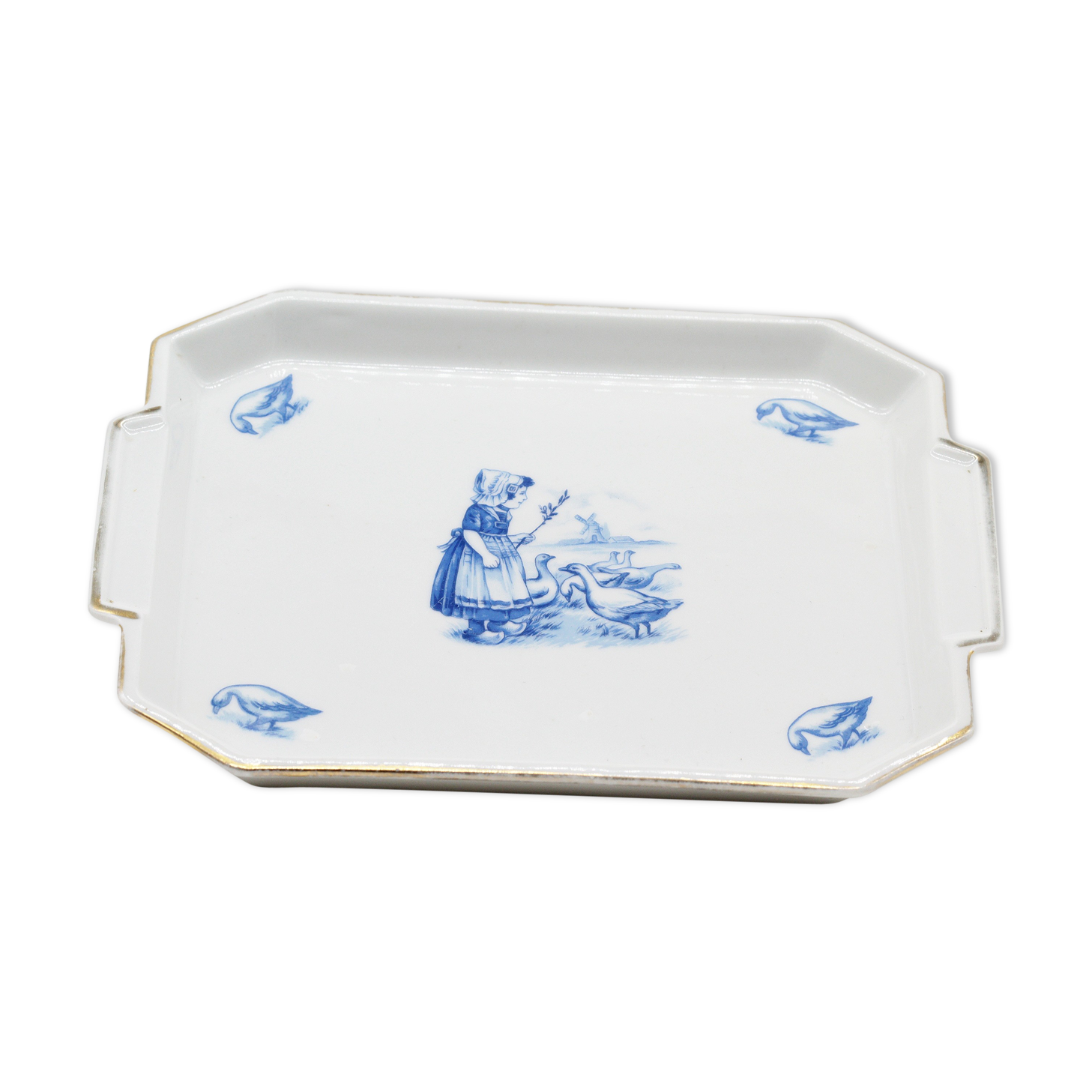 Vintage goose-keeping ceramic dish
