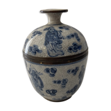 Pot couvert en porcelaine craquelée de Chine muni de la marque Jiaqing