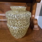 Art Deco vase in speckled glass