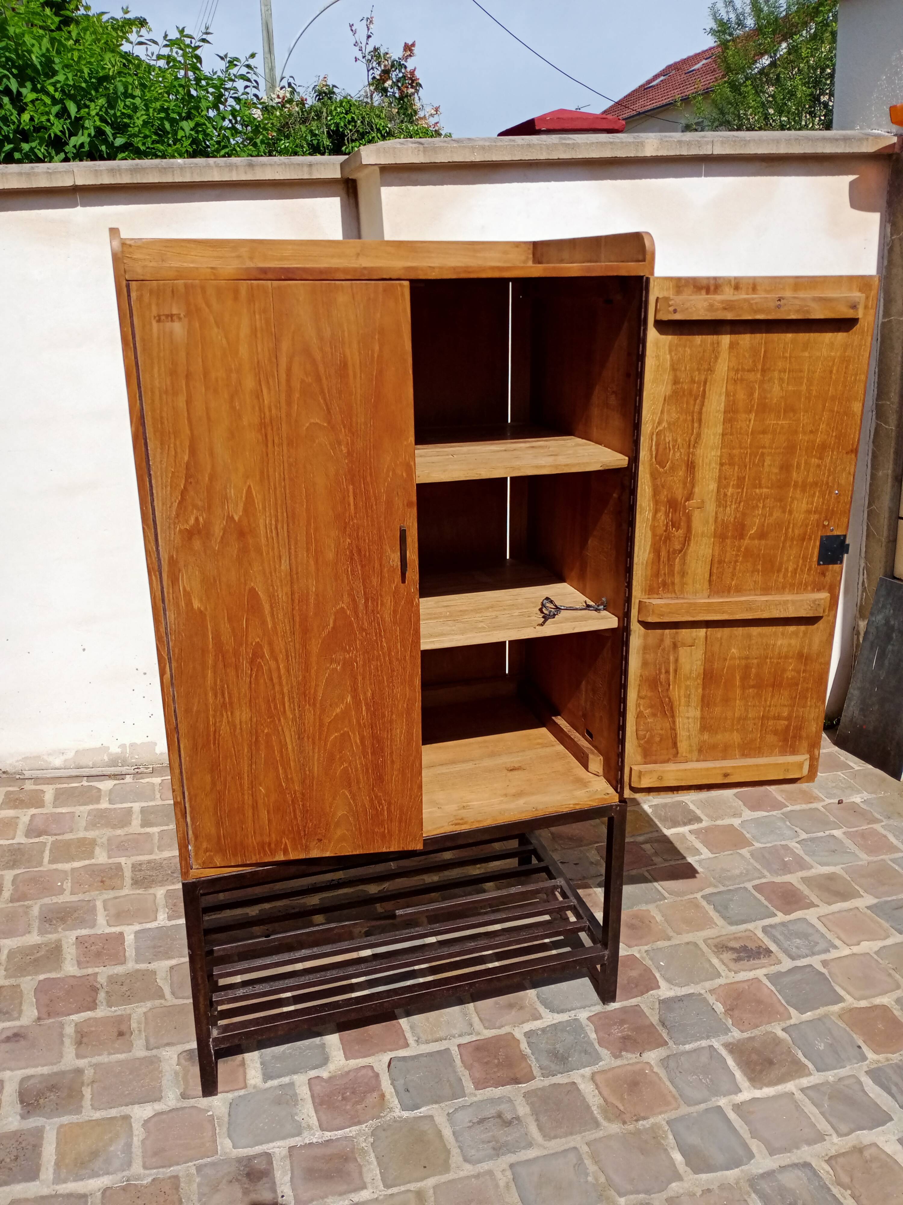 Vintage teak buffet