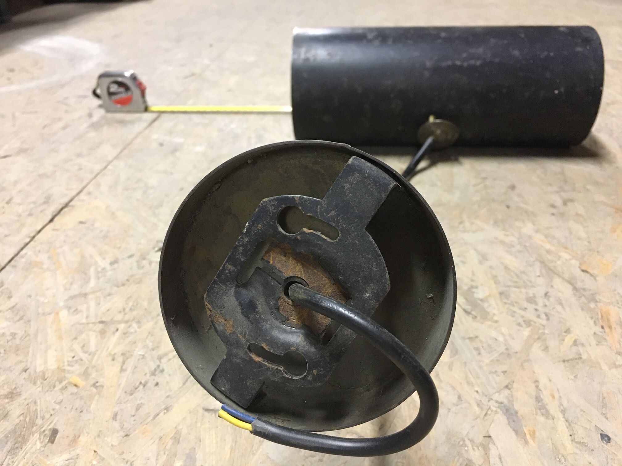 Light tube wall light