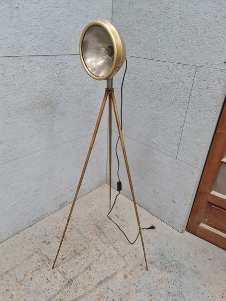 Ancien phare Ducellier en laiton poli sur trépied laiton réglable