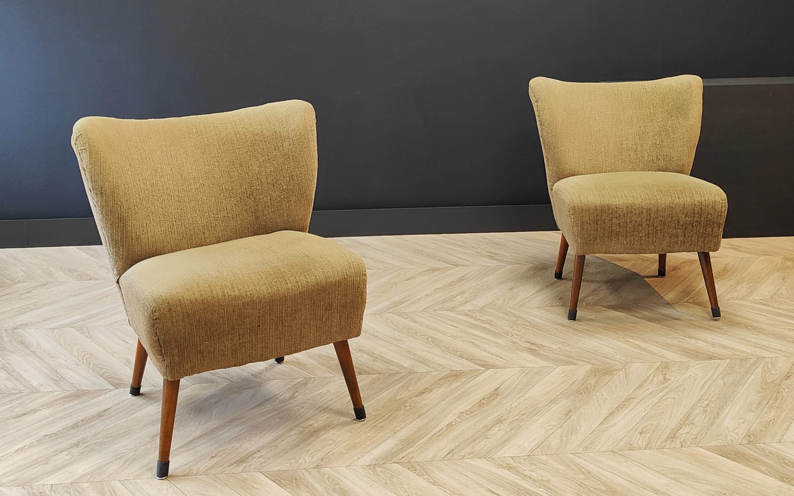 Two Mid Century cocktail chairs | Vintage - set of 2 armchairs