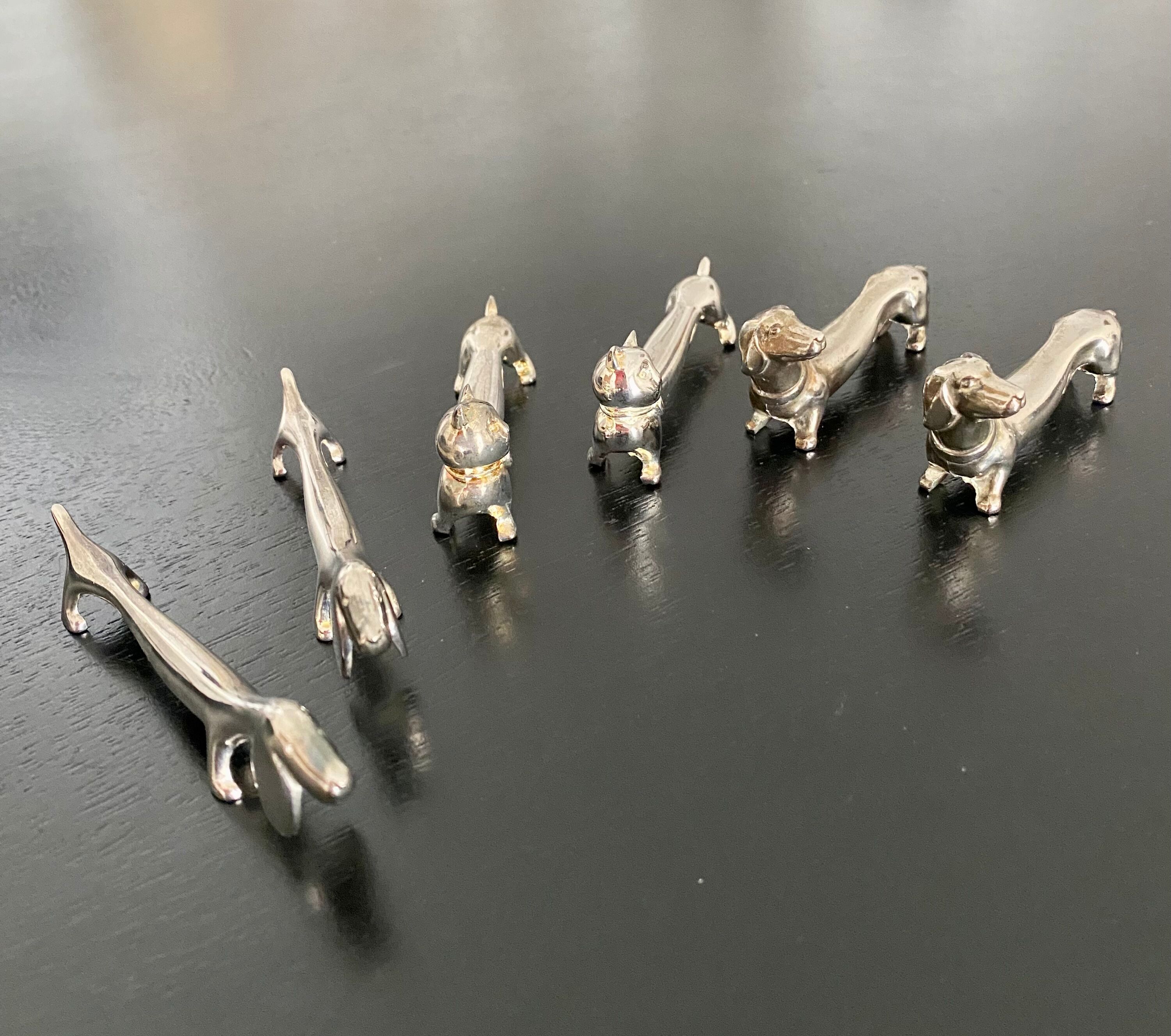 6 porte-couteaux forme chien et chat en métal