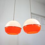 Lampe à Suspension Space Age en Plexiglas Orange et Laiton, Italie, 1970s